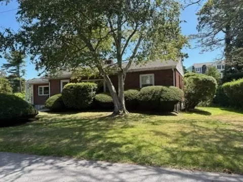 6 Higgins Rd, Marblehead, MA 01945 photo 2