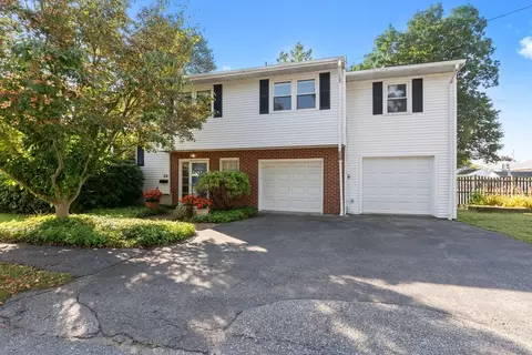 29 Sonning Rd, Beverly, MA 01915 photo 2