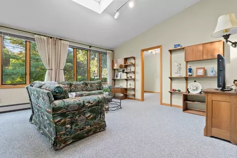 29 Sonning Rd, Beverly, MA 01915 photo 7