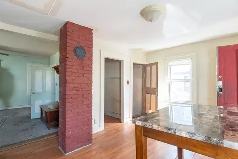 Entry Way - 8 Thompson, Webster, MA 01570 photo 1 of 2