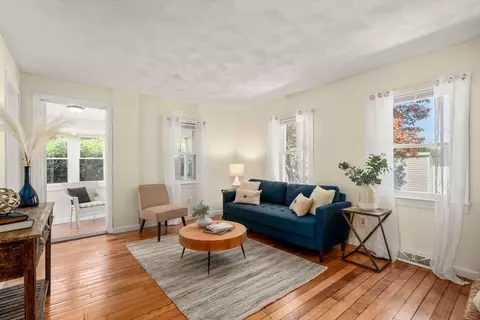 74 Hewitt Ave, North Andover, MA 01845