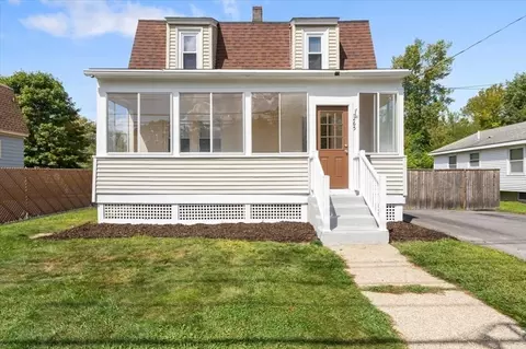 265 Pleasant St, Ashland, MA 01721