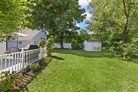 Exterior - 100 Pleasant St, Raynham, MA 02767 photo 6 of 8