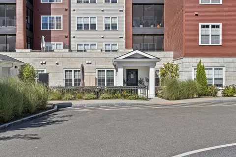 15 Revolution Way #2107, Canton, MA 02021