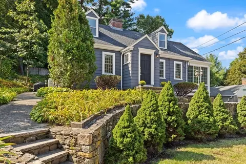 54 Depot St, Sharon, MA 02067