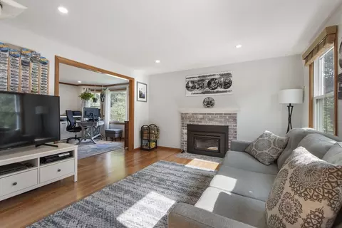 128 Eric Dr, Franklin, MA 02038 photo 17