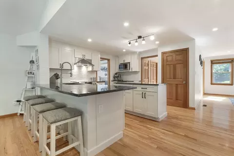 128 Eric Dr, Franklin, MA 02038 photo 10
