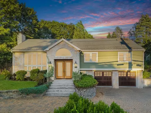 205 Ridge St, Winchester, MA 01890