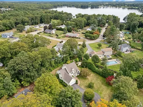 1457 Washington St, Canton, MA 02021 photo 4