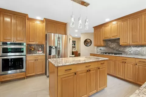 1457 Washington St, Canton, MA 02021 photo 10