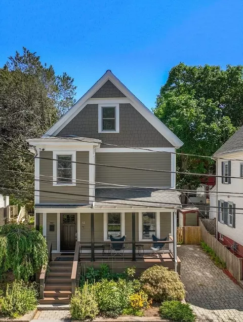 32 Gorham St, Somerville, MA 02144 photo 2
