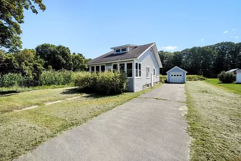 155 Elm St, Hatfield, MA 01038