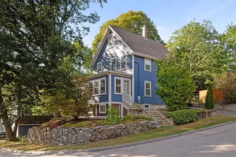 11 Church St, Melrose, MA 02176