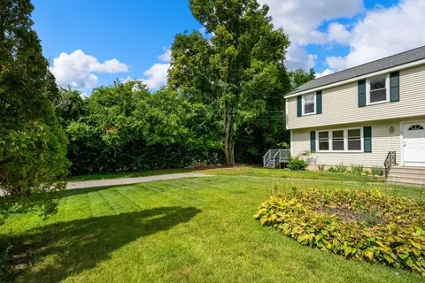 9 Webster St #9, Douglas, MA 01516