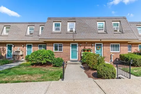 11 Walcott Valley Dr #11, Hopkinton, MA 01748