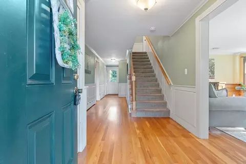 Entry Way - 46 Temi Rd, Hudson, MA 01749 photo 1 of 2