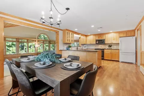 Dining - 46 Temi Rd, Hudson, MA 01749 photo 3 of 3