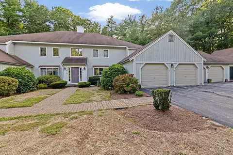 600 Summer St #7, Duxbury, MA 02332