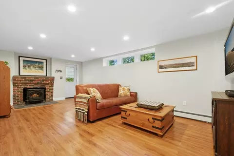 71 Brookside Rd, Needham, MA 02492 photo 18