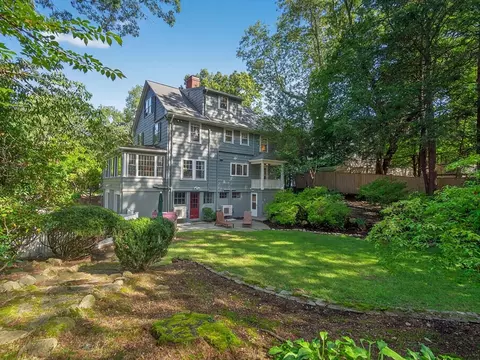 8 Old Town Rd, Wellesley, MA 02481 photo 17