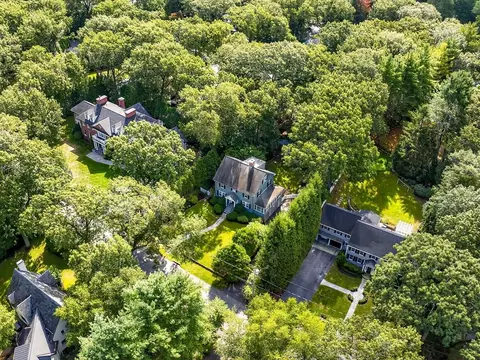 8 Old Town Rd, Wellesley, MA 02481 photo 16