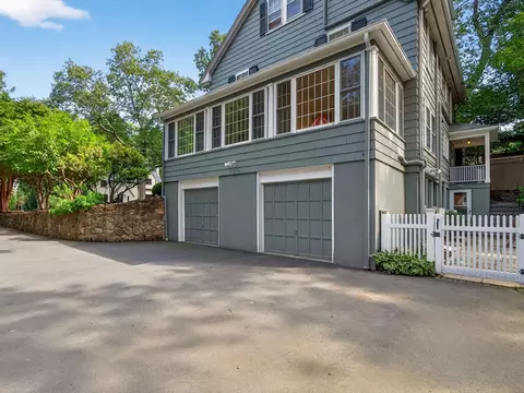 8 Old Town Rd, Wellesley, MA 02481 photo 18