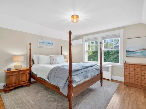 8 Old Town Rd, Wellesley, MA 02481 photo 13