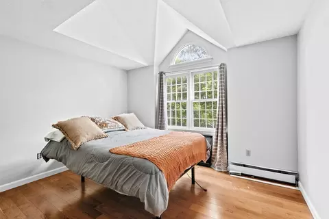Bedroom - 21 Chowdermarch St, Marshfield, MA 02050 photo 8 of 8