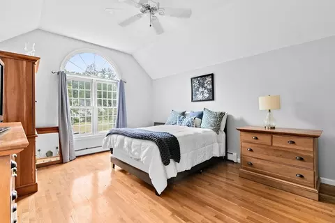Bedroom - 21 Chowdermarch St, Marshfield, MA 02050 photo 1 of 8