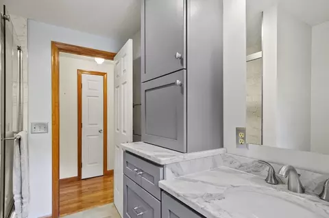 Bath - 14 Longview Ave, Webster, MA 01570 photo 4 of 4