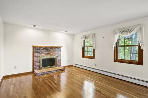 Living - 14 Longview Ave, Webster, MA 01570 photo 1 of 8