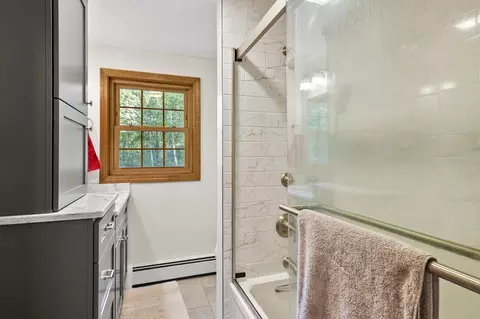Bath - 14 Longview Ave, Webster, MA 01570 photo 3 of 4
