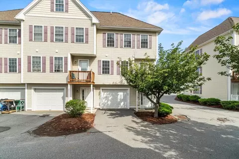 15 Alton St #6, Lowell, MA 01852