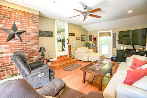 8 Kelley Rd #B, Mendon, MA 01756 photo 15