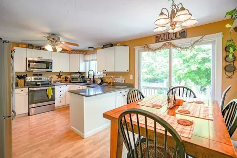 8 Kelley Rd #B, Mendon, MA 01756 photo 12