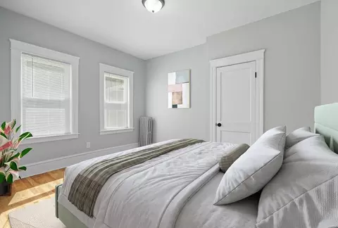 Bedroom - 92 Greenwood St, Worcester, MA 01607 photo 1 of 6