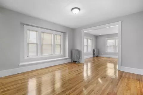 Living - 92 Greenwood St, Worcester, MA 01607 photo 9 of 9