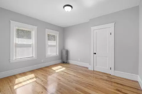 Bedroom - 92 Greenwood St, Worcester, MA 01607 photo 6 of 6