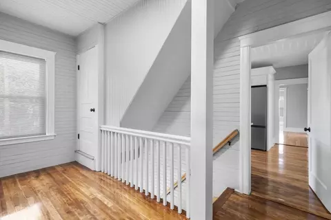 Entry Way - 92 Greenwood St, Worcester, MA 01607 photo 5 of 5