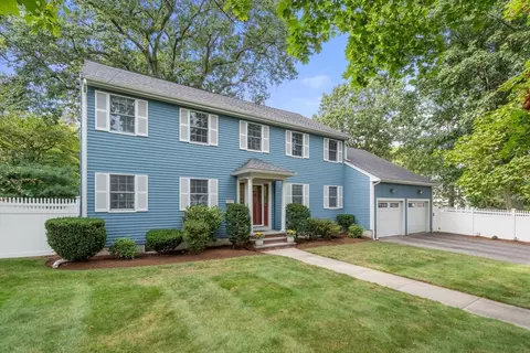 7 Arapahoe Rd, Newton, MA 02465