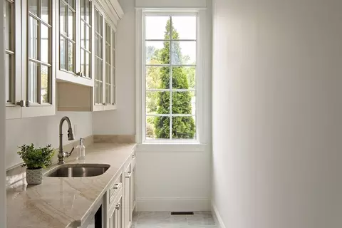 21 Broken Tree Rd, Newton, MA 02459 photo 8