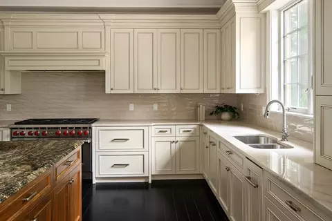 21 Broken Tree Rd, Newton, MA 02459 photo 11