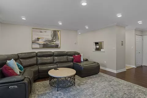 Living - 2 Summit Dr #67, Reading, MA 01867 photo 2 of 2