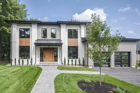 21 Lovett Rd, Newton, MA 02459