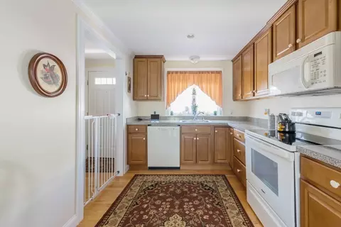 425 Main St #E, Wareham, MA 02571 photo 8