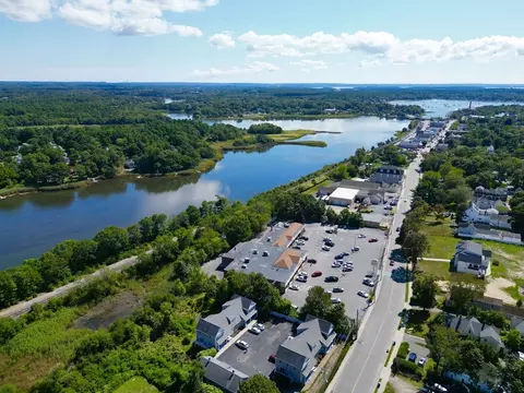 425 Main St #E, Wareham, MA 02571 photo 5