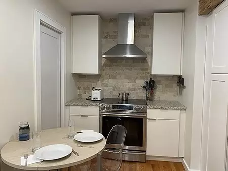 274 Main St #5, Gloucester, MA 01930 photo 2