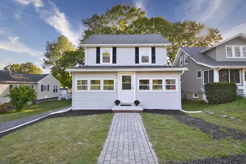 105 E Cross St, Norwood, MA 02062