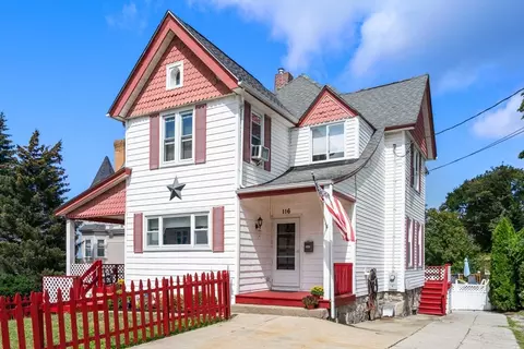 116 French St, Fall River, MA 02720