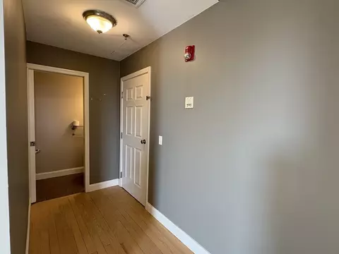 89 Main St #D, Florence, MA 01062 photo 11